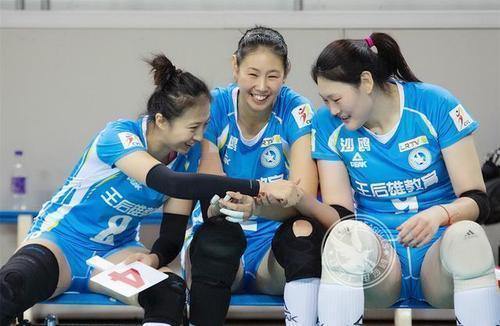 郎平|女排最強(qiáng)重炮手露面，疑似整容大變樣，曾因過(guò)胖被郎平放棄？