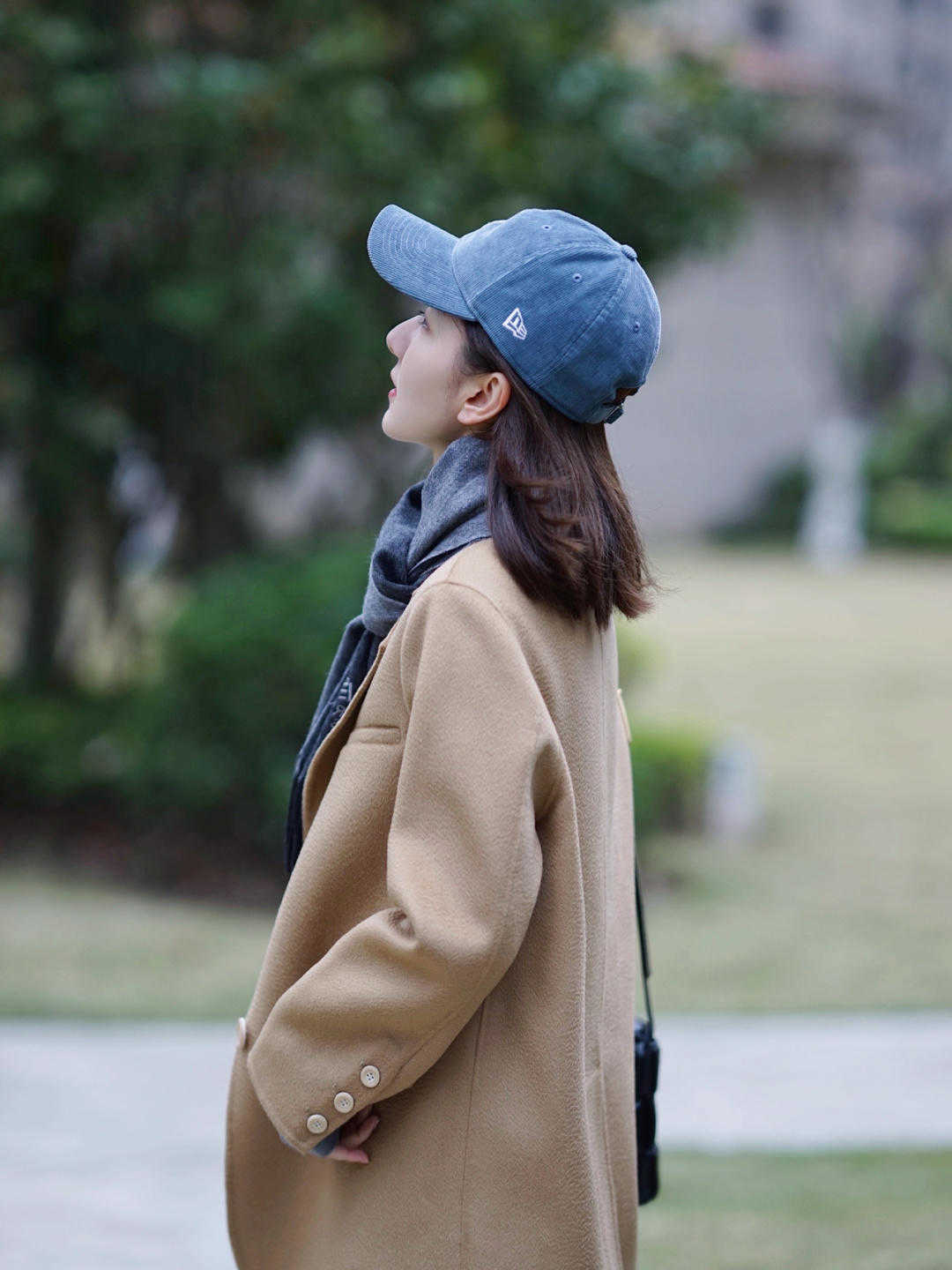 包包|2021秋冬这样穿,简约随性有气质,普通人也很轻松驾驭