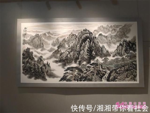 菏泽市#孟兆九山水画艺术展在菏泽市博物馆开幕