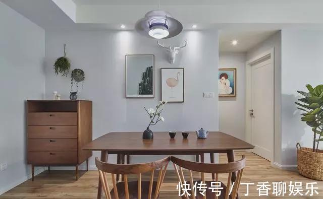 阳光房|武汉夫妇将客厅变身图书馆，连邻居家的小孩都忍不住往家里跑！！