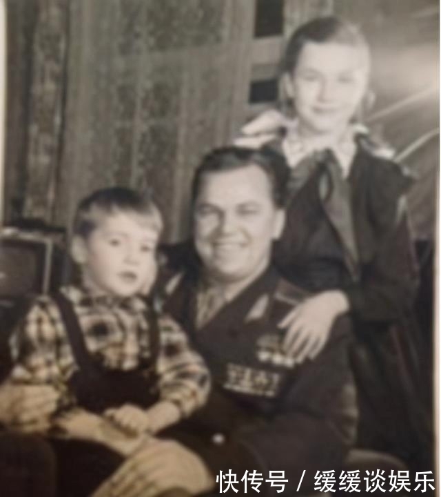 中国|苏联空军元帅在丹东被骂得狗血淋头，中国军官在一旁看得目瞪口呆