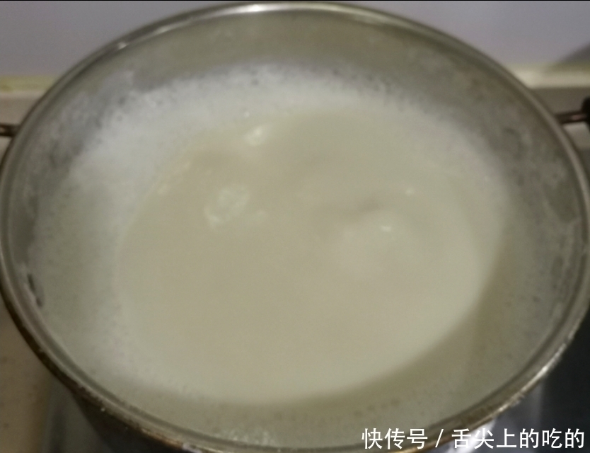 想吃豆腐很简单,一碗黄豆在家就可以搞定,又香又嫩零添加