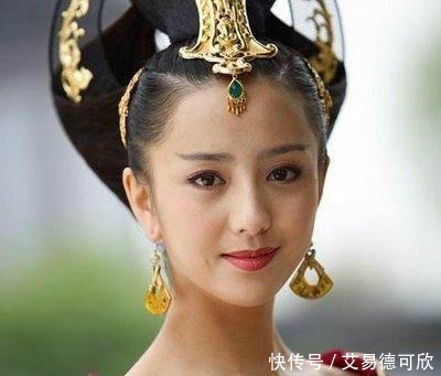 西汉女作家班婕妤,深受汉成帝宠爱,痴心才女也终落得孤独一生