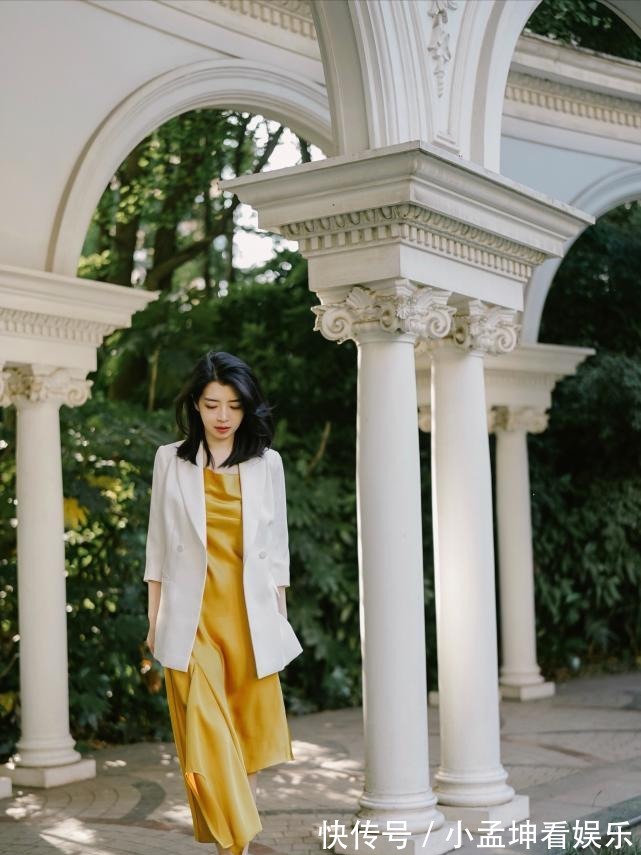 穿衣|配色很加分!学学三木博主的9套“撞色”搭配,早秋穿衣不再单调