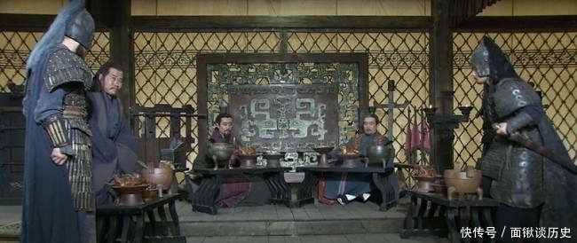 何来|连诸葛亮都自叹不如的蜀汉奇才，若不早逝，何来刘备伐吴失败