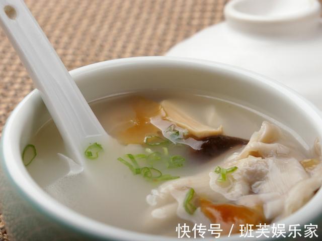 油炸食物|五类中国式早餐要舍弃,看似很营养其实是糊弄娃,吃多了有损健康