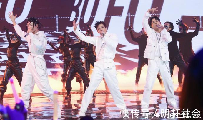 综艺|集合吃瓜、看戏、吐槽为一体,《追光吧!哥哥》越来越好看了