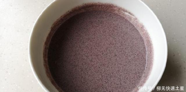 早餐|奶奶早餐总这么吃,80岁很少有白发,脸色红润精神好,做法特简单