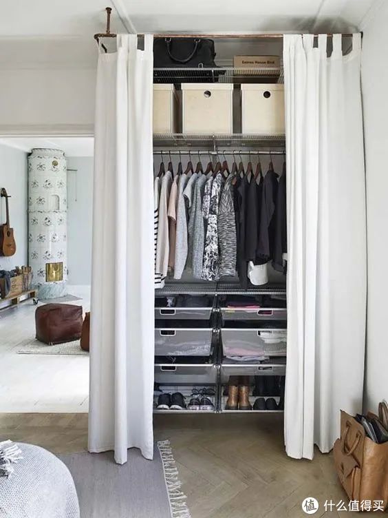 衣柜化|彻底放弃衣柜,500元砌墙搞衣帽区,我膨胀了