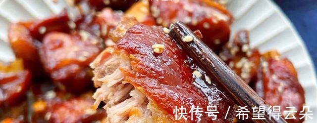 好吃|家庭版糖醋排骨这么做,好吃到舔手指!