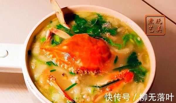 极速降温,煲个暖心又暖胃的蟹肉粥,就是舒服!