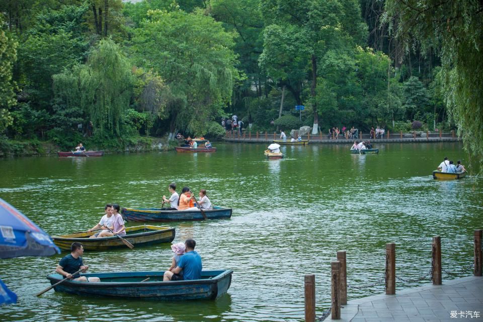 四天三晚，成都那些让人念念不忘的美食和美景