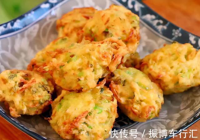 萝卜丸子|炸萝卜丸子，用淀粉用面粉都不对，这样做外酥里嫩，鲜香味美