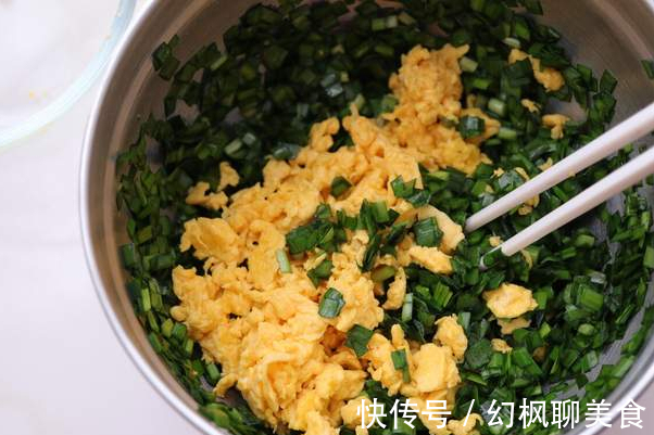 食欲|此菜又叫洗肠草,鲜香美味促食欲,早餐煎一煎上桌,孩子特爱吃