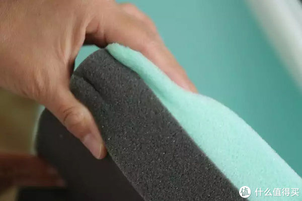 分区|780个弹簧9个分区，软硬双面设计，网易云舒零压感床垫体验