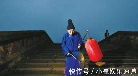 更夫@为何古人深夜要打更?若没人打更后果很严重,古人的智慧让人叹服