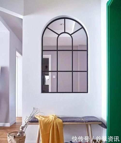 铺设|玄关,别再通铺瓷砖了,当下年轻人都喜欢这样装,也太好看了吧