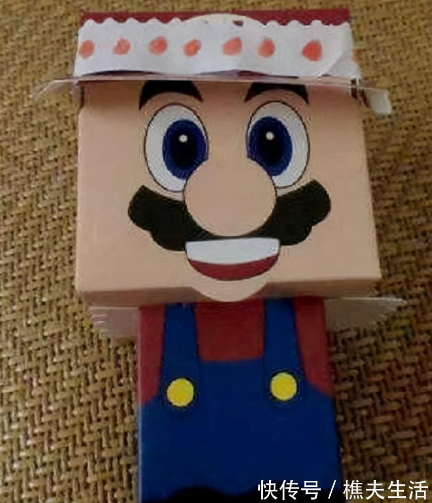 圣诞|幼儿园圣诞互换礼物，儿子用千元文具换回廉价纸人，宝妈：亏死