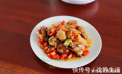 我家的晚餐,三菜一汤不足一小时就做好,网友,辣椒焖一焖