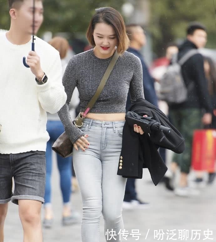 感觉|靓丽又舒心,穿牛仔裤就是这种感觉