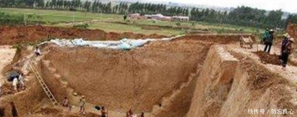 这个墓被打17个盗洞,东汉到现代的盗洞都有!还能留下大量宝物!