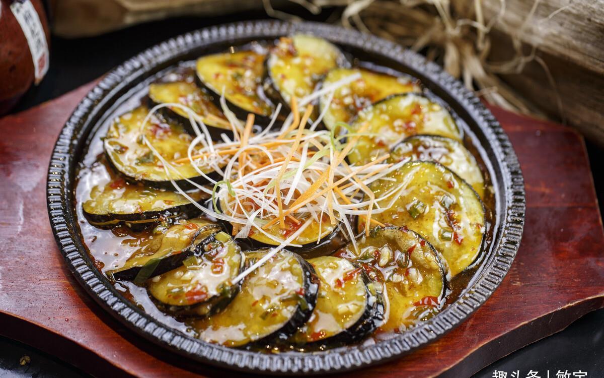 炸茄盒调糊是关键,别只会用水调了,教你正确方法,茄盒又香又脆