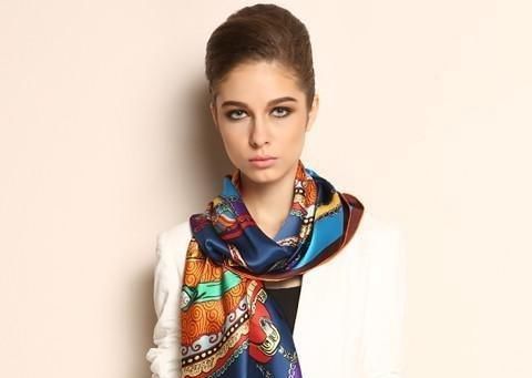 冬季必不可少的单品，减龄又有气质，一起学学该怎么选款式