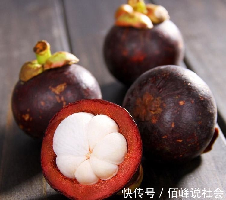 皱纹|女性到了中年,可以多吃3种食物,淡化皱纹、美白护肤,养护血管