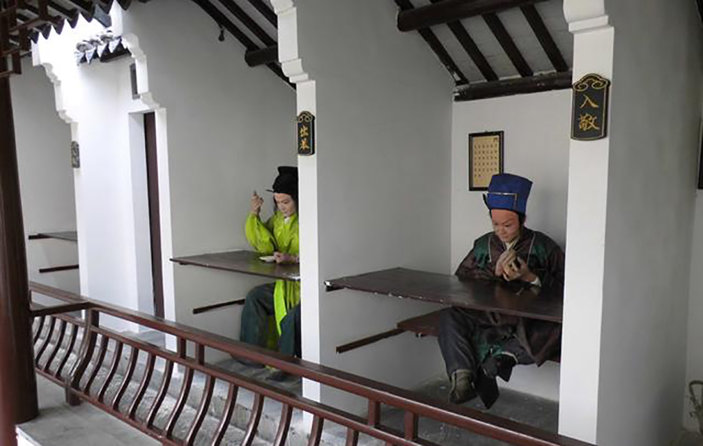 范仲淹@被苏轼称赞,与范仲淹结亲,"三槐王氏"为何能在北宋兴盛壮大?