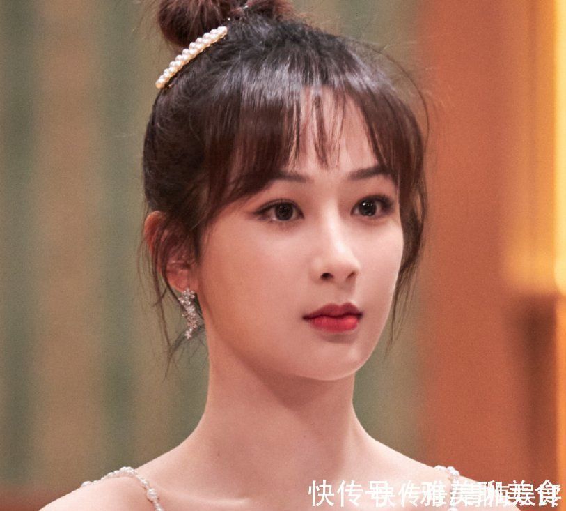 向往的生活|杨紫录节目角色扮演,民国学生造型太惊艳!这脸蛋说18岁我都信