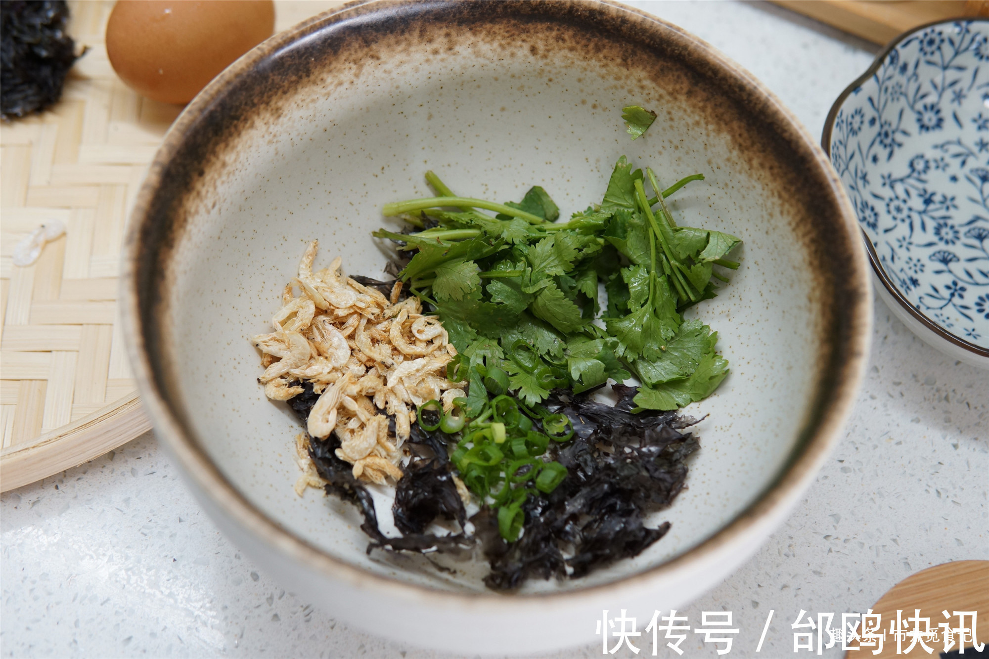 蛋花汤|做紫菜蛋花汤,紫菜下锅煮可不行,不少人会做错,难怪不鲜不好喝