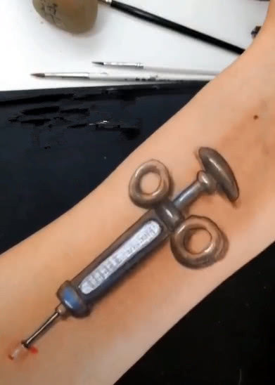 轮廓#再也不跟美术生做朋友了!在胳膊上画上阴影后,这次又被画面伤害