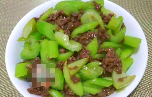 冷天|冷天这菜我家常吃,鲜香爽脆,做法简单营养足