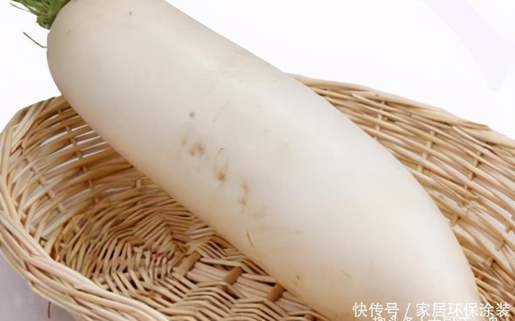 炸丸子有人放面粉,有人放淀粉?全不对,教你这样做,香酥又好吃