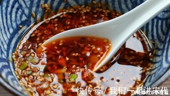 年夜饭|每年的年夜饭我家做此菜,好吃好看,做法简单,待客超有面