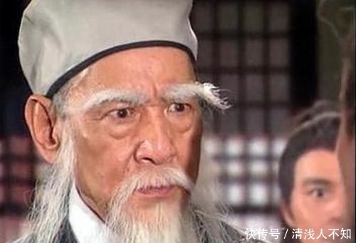 天龙后传:段誉与虚竹坠崖,遇见乔峰,三兄弟联手击毙扫地僧