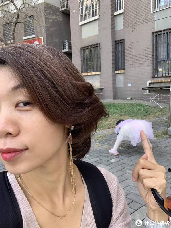 耳坠 均价20元的耳边风情,帅姐姐的耳环、耳钉和耳坠!