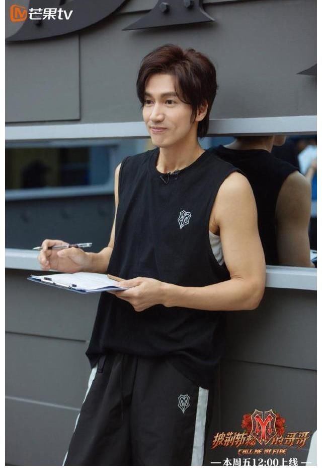 網(wǎng)友選出4位最不喜歡的哥哥,喊話讓退賽!連云承萬里CP都被點名