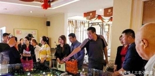 甲醛检测仪|被嫌弃的“1楼”和“顶层”,为啥被行内人悄悄买走,原因很现实