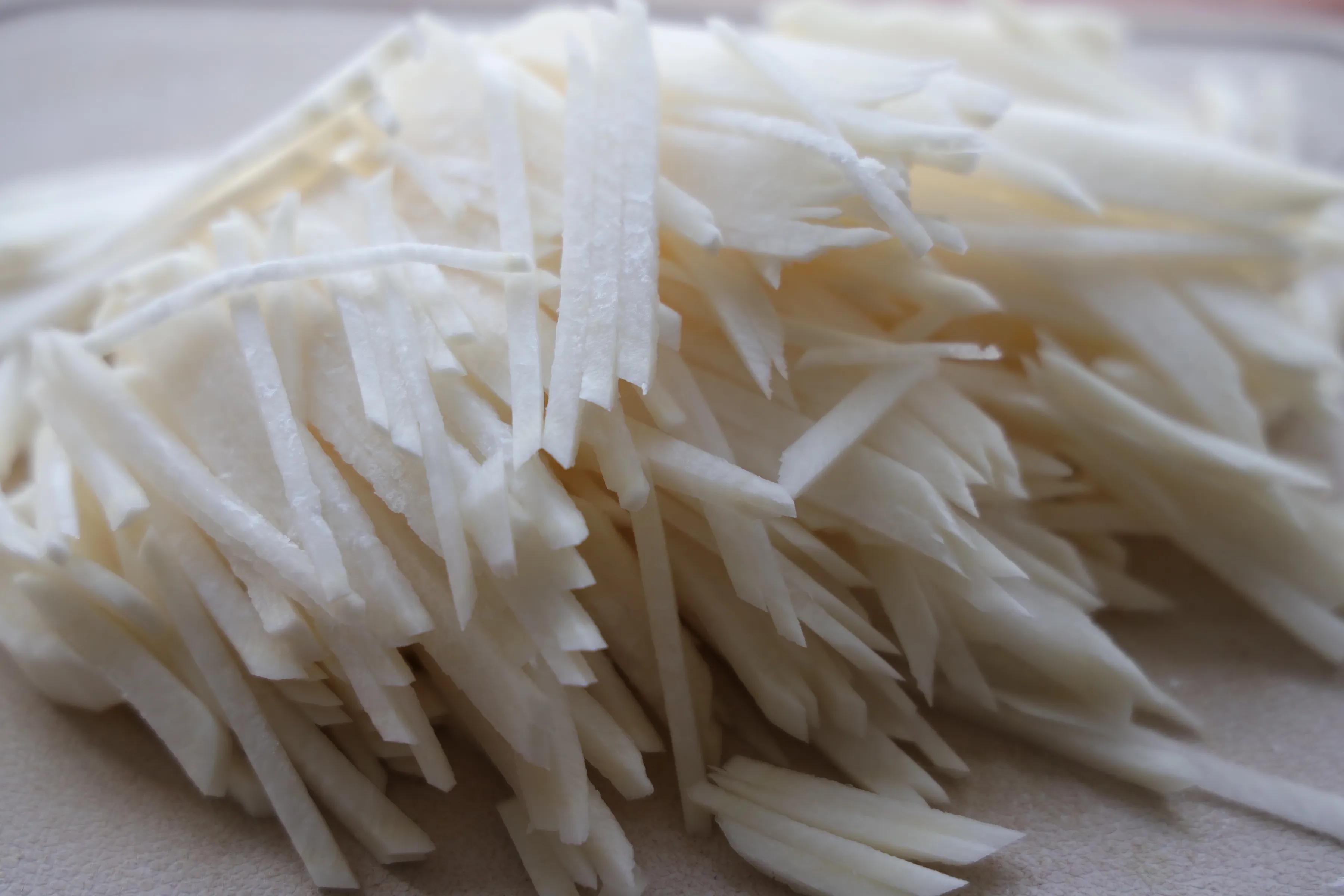 适合冬天吃的一道素菜,简单易做,营养丰富,一盘菜2块钱搞定