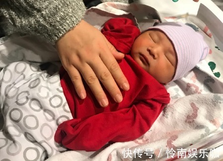 宝宝|新生宝宝“从头到脚”怎么穿?这份新生儿穿戴攻略,新手爸妈收藏