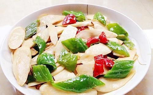 清洁夫|它富含膳食纤维，是肠道的“清洁夫”，多吃还可控制血糖、血脂