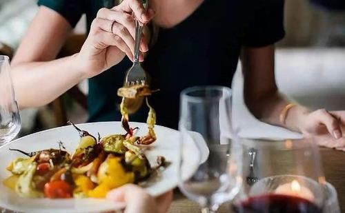 身体健康的人,都有这5个表现,如果没有,那么你可能有健康问题!