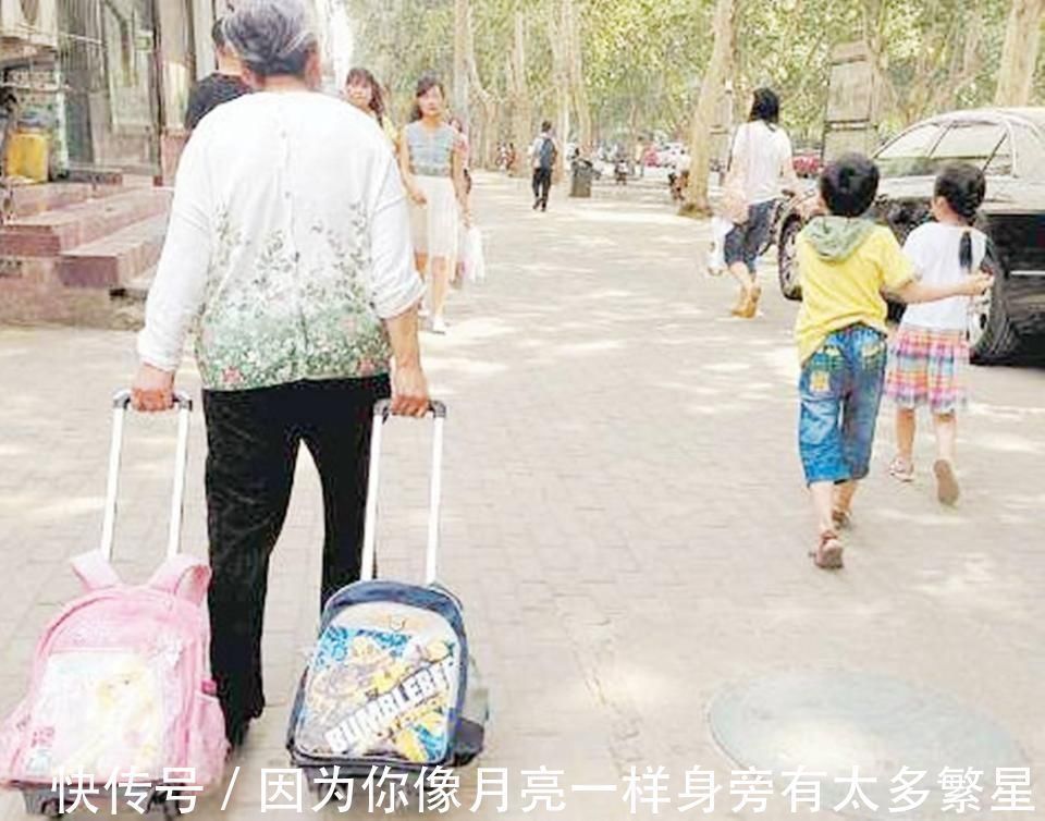 老人|老人带娃好处多,但这三类老人不适合带孩子,可能影响娃一生
