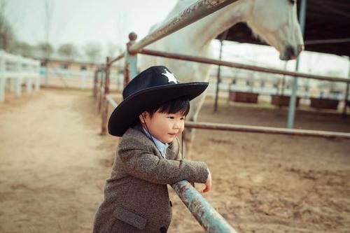 发烧|孩子吹空调吹出手足口病？到底该不该给婴幼儿吹空调？