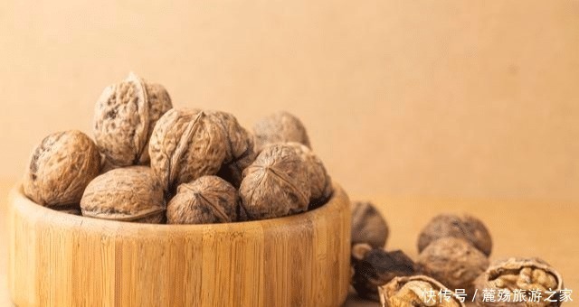 糙米|0~3岁是宝宝大脑发育黄金期,经常吃这8种益智食物,娃越吃越聪明