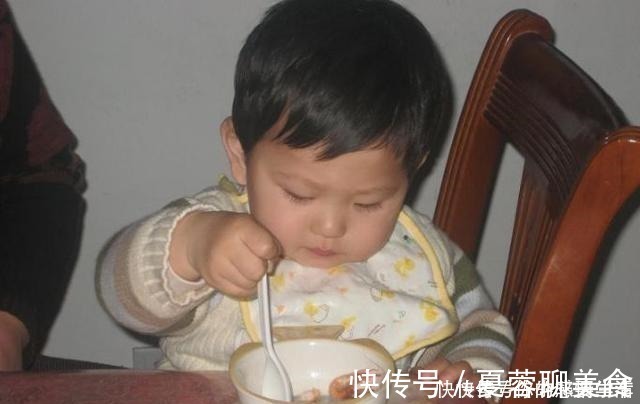 习惯|家长注意孩子若有3种习惯,容易脾虚还积食,家长不能惯着!