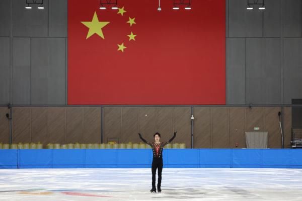 陈虹伊|中国花样滑冰单人项目举行北京冬奥会选拔赛