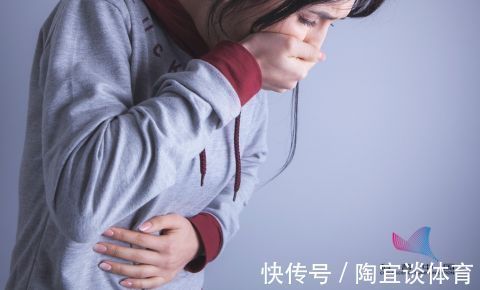 维生素k|男子每天服用维生素，半个月后肝衰竭！这些人，只会越补越差…