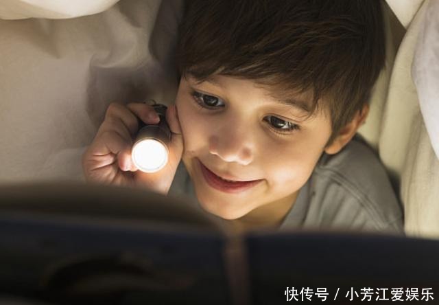 处在|如果你的孩子正处在青春期,那就让他多读这几本书,长大会感谢你